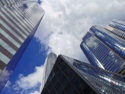 现代物业管理 守护和谐社区，提升资产价值